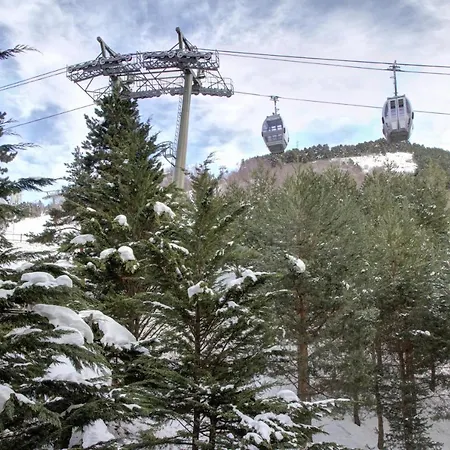 Apartment Eth Pradeth By Totiaran En Baqueira A Pie De Pistas, 5p